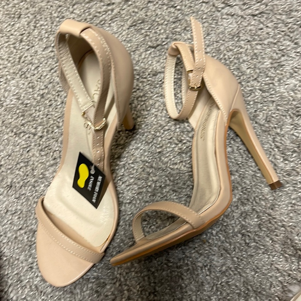 Beige high heel, brand new